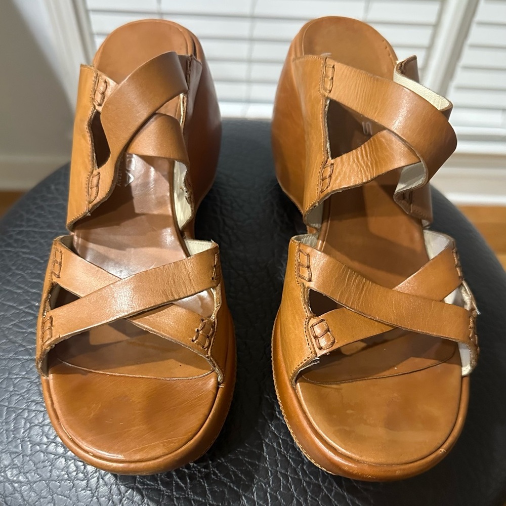 Loving These Via Spiga Tan Leather Wedge Sandal 👡 Size 9 Best Offer Accepted!
